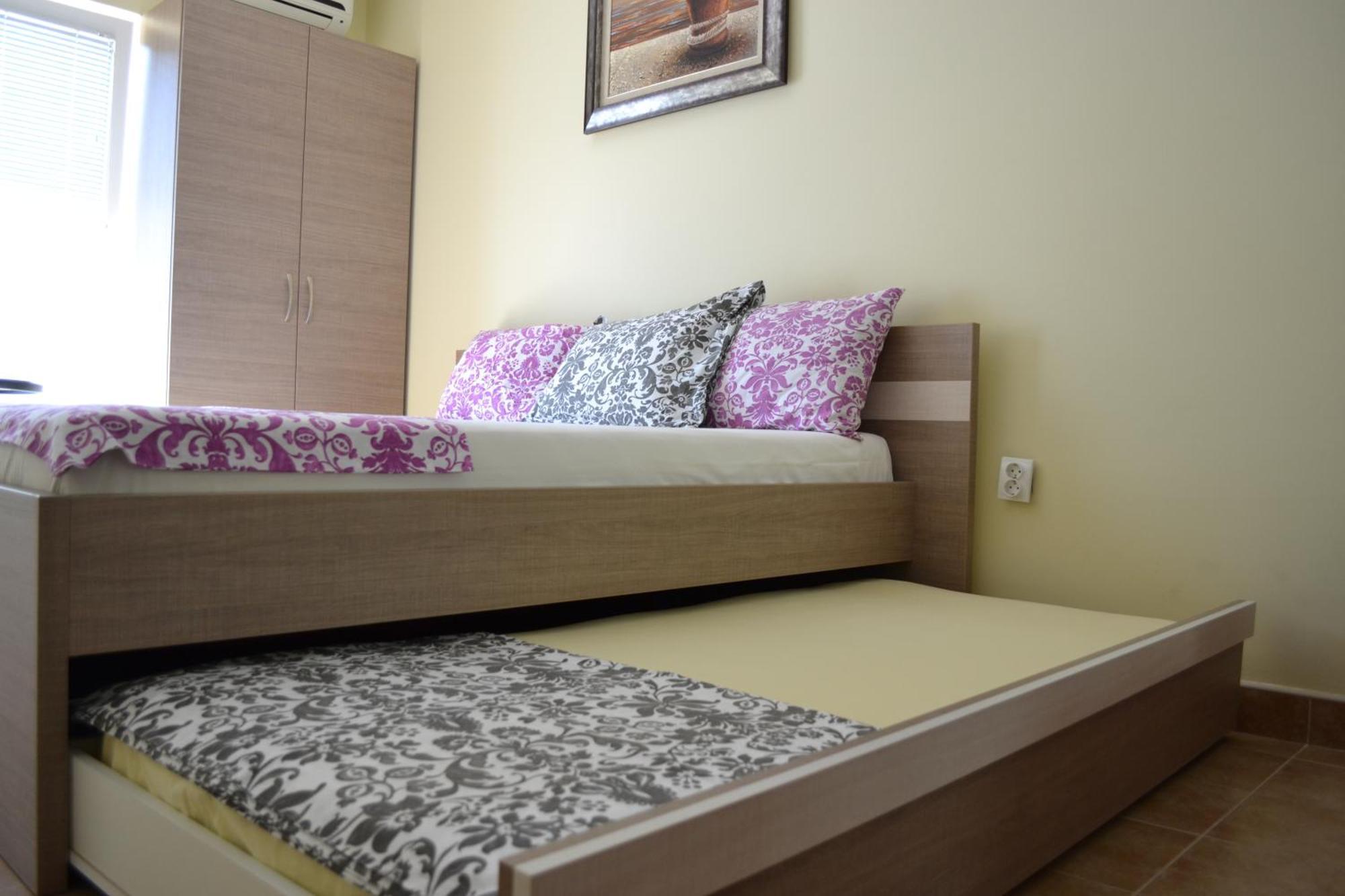 Apartments Lalevic Donji Morinj Pokoj fotografie